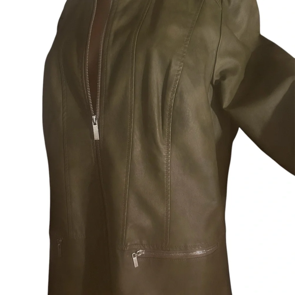 Woman’s cute leather jacket size  XL - Picture 3 of 8